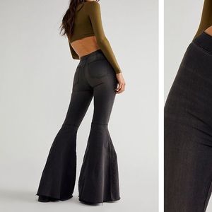 Free People Just float on jeans